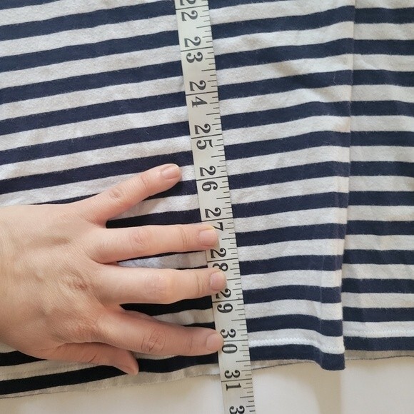 Aritzia Babaton Women Striped Dress Shirt Size Large - Picture 5 of 6